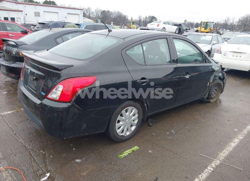 Photo 4 of 2019 Nissan Versa 1.6 S+ (VIN 3N1CN7AP5KL821011)
