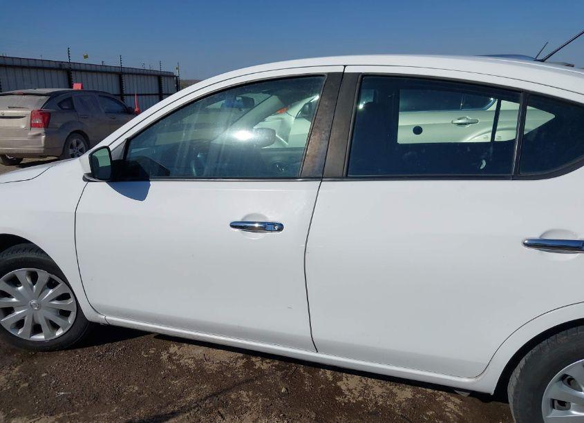 Photo 14 of 2019 Nissan Versa 1.6 SV (VIN 3N1CN7AP5KL859726)