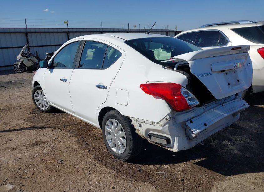 Photo 3 of 2019 Nissan Versa 1.6 SV (VIN 3N1CN7AP5KL859726)