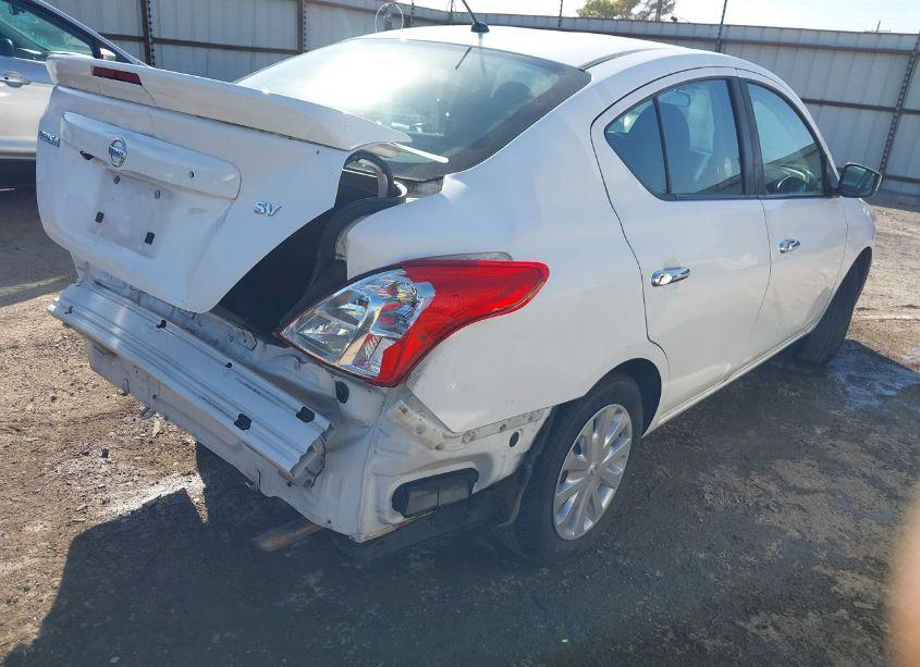 Photo 4 of 2019 Nissan Versa 1.6 SV (VIN 3N1CN7AP5KL859726)