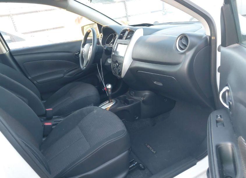 Photo 5 of 2019 Nissan Versa 1.6 SV (VIN 3N1CN7AP5KL859726)