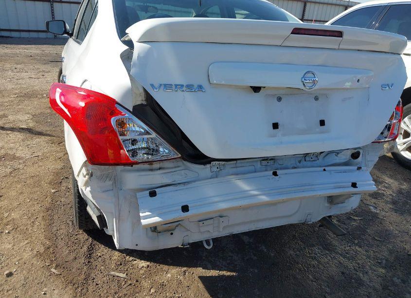 Photo 6 of 2019 Nissan Versa 1.6 SV (VIN 3N1CN7AP5KL859726)