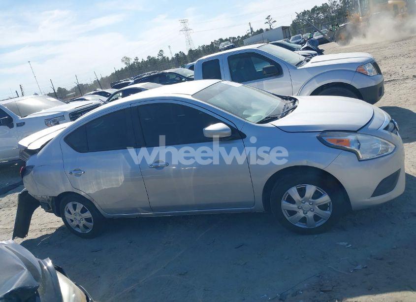 Photo 13 of 2019 Nissan Versa 1.6 SV (VIN 3N1CN7AP5KL869205)