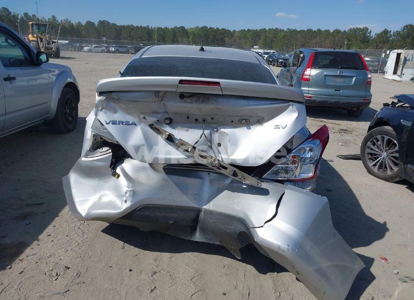 Photo 16 of 2019 Nissan Versa 1.6 SV (VIN 3N1CN7AP5KL869205)