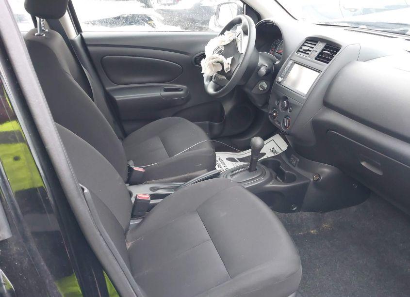 Photo 5 of 2019 Nissan Versa 1.6 S+ (VIN 3N1CN7AP5KL871021)