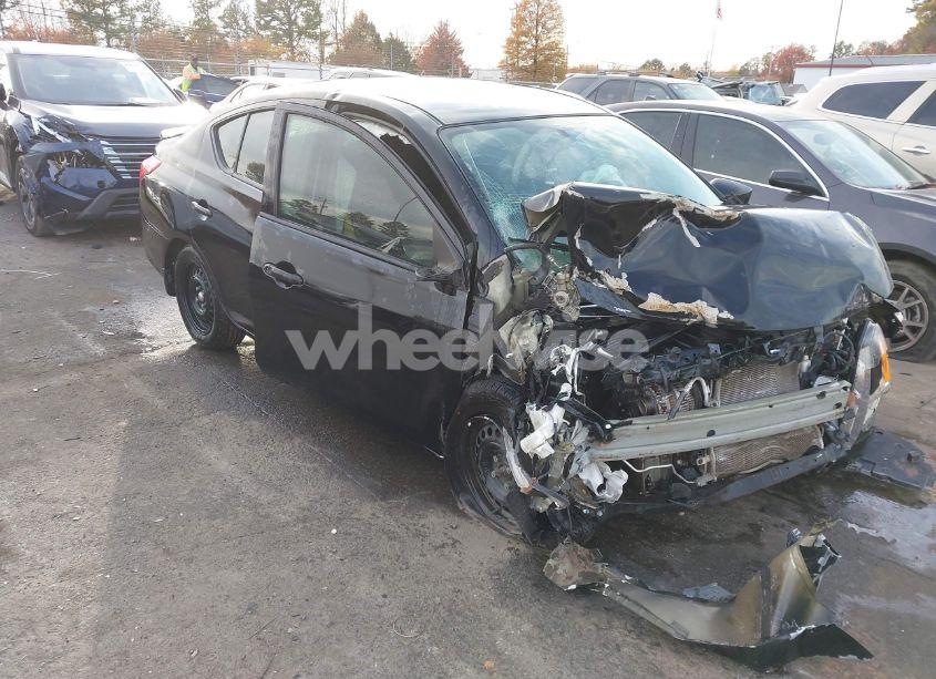 2019 Nissan Versa 1.6 S+ (VIN 3N1CN7AP5KL876445) main photo