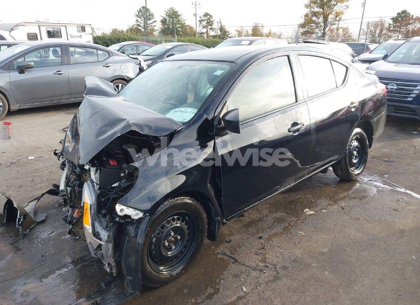 Photo 2 of 2019 Nissan Versa 1.6 S+ (VIN 3N1CN7AP5KL876445)