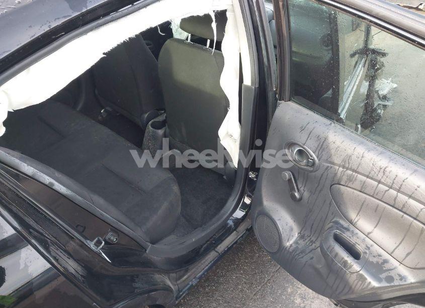 Photo 8 of 2019 Nissan Versa 1.6 S+ (VIN 3N1CN7AP5KL876445)