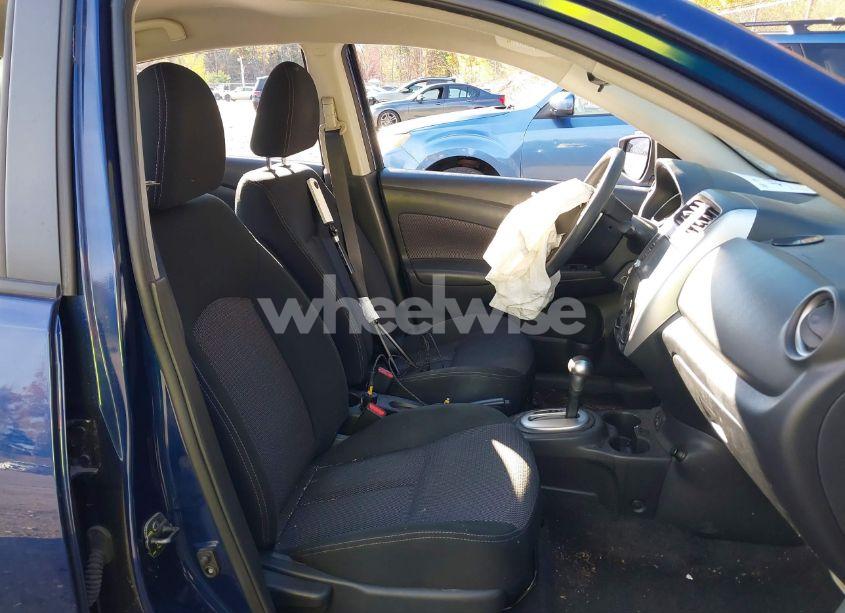 Photo 5 of 2019 Nissan Versa 1.6 SV (VIN 3N1CN7AP5KL880561)