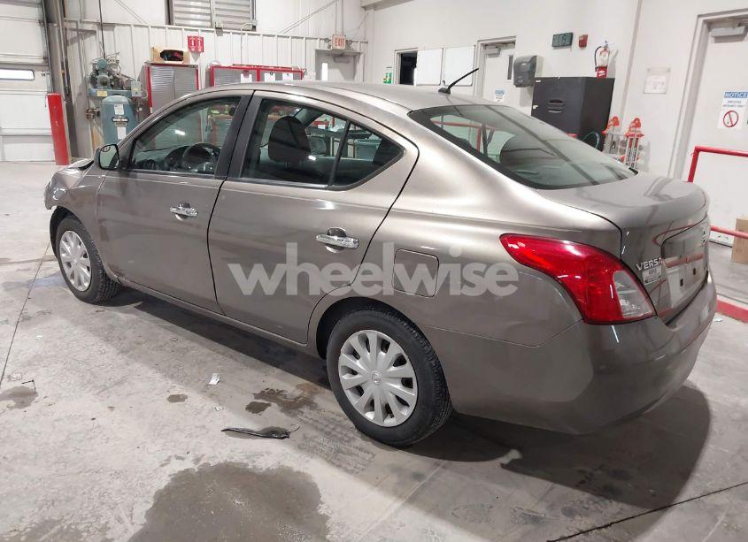 Photo 3 of 2012 Nissan Versa 1.6 SV (VIN 3N1CN7AP6CL819172)