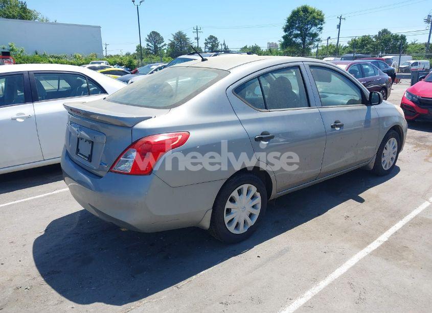 Photo 4 of 2013 Nissan Versa 1.6 S+ (VIN 3N1CN7AP6DL838564)