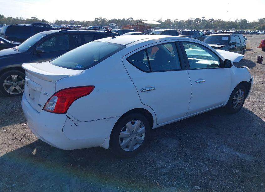 Photo 4 of 2013 Nissan Versa 1.6 SV (VIN 3N1CN7AP6DL853520)