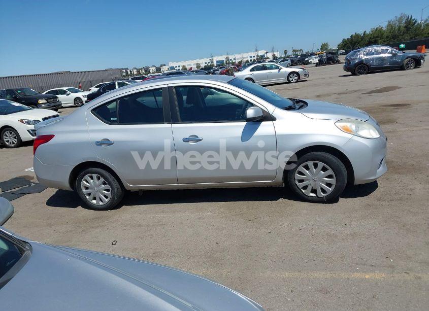 Photo 13 of 2013 Nissan Versa 1.6 SV (VIN 3N1CN7AP6DL873640)