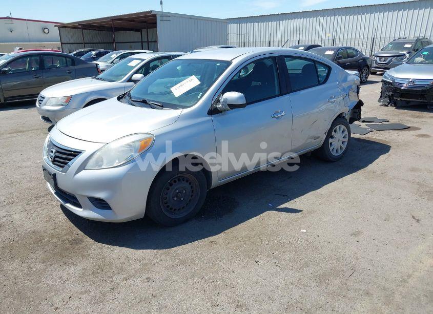 Photo 2 of 2013 Nissan Versa 1.6 SV (VIN 3N1CN7AP6DL873640)