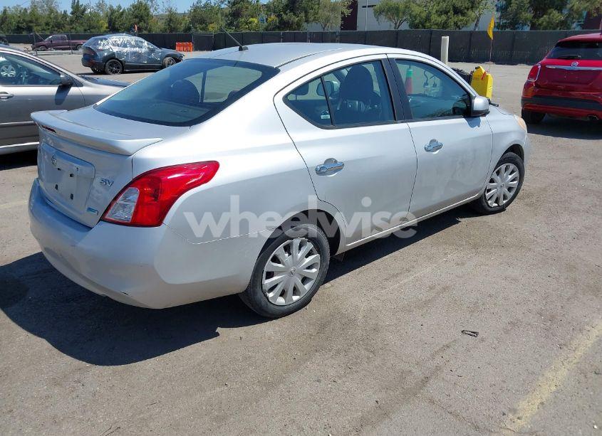 Photo 4 of 2013 Nissan Versa 1.6 SV (VIN 3N1CN7AP6DL873640)