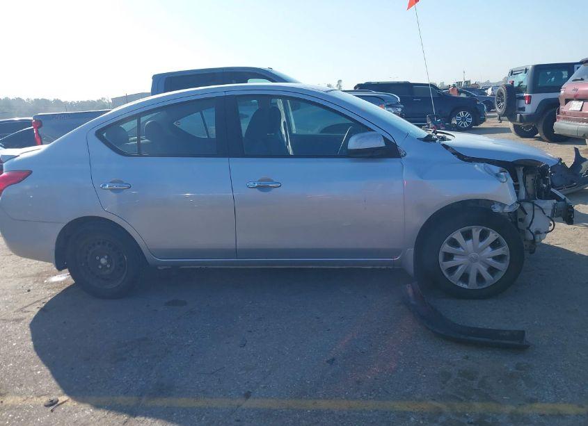 Photo 13 of 2013 Nissan Versa 1.6 SV (VIN 3N1CN7AP6DL874142)