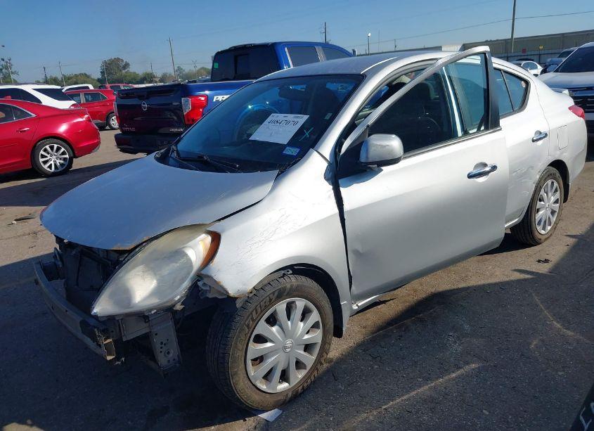 Photo 2 of 2013 Nissan Versa 1.6 SV (VIN 3N1CN7AP6DL874142)