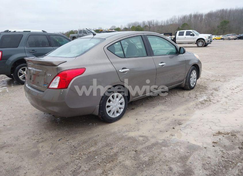 Photo 4 of 2014 Nissan Versa 1.6 SV (VIN 3N1CN7AP6EK464139)