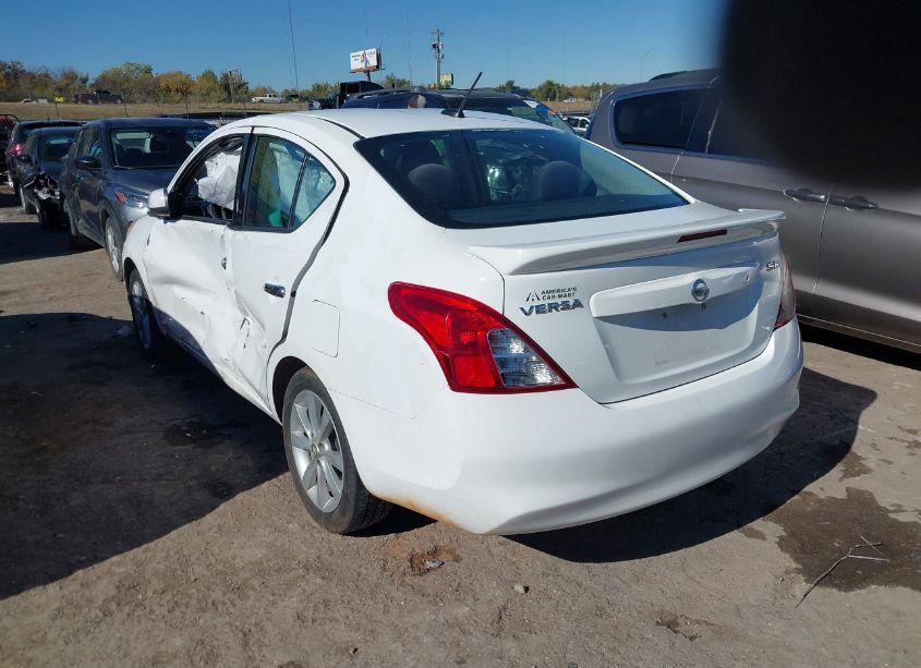 Photo 3 of 2014 Nissan Versa 1.6 SL (VIN 3N1CN7AP6EL801922)