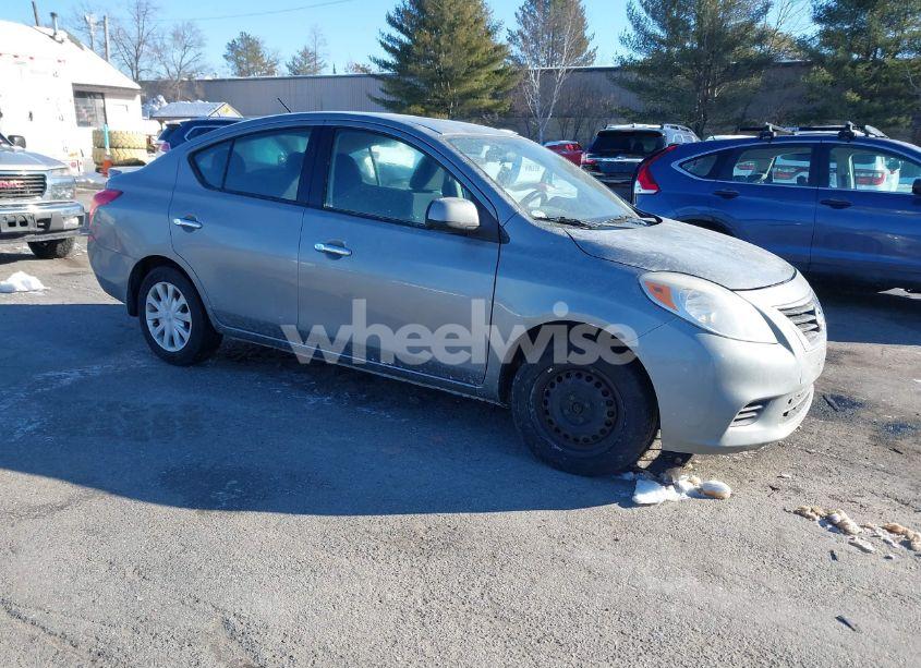 2014 Nissan Versa 1.6 SV (VIN 3N1CN7AP6EL809132) main photo