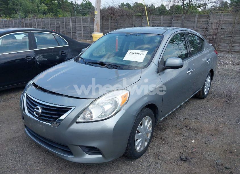 Photo 2 of 2014 Nissan Versa 1.6 SV (VIN 3N1CN7AP6EL817053)