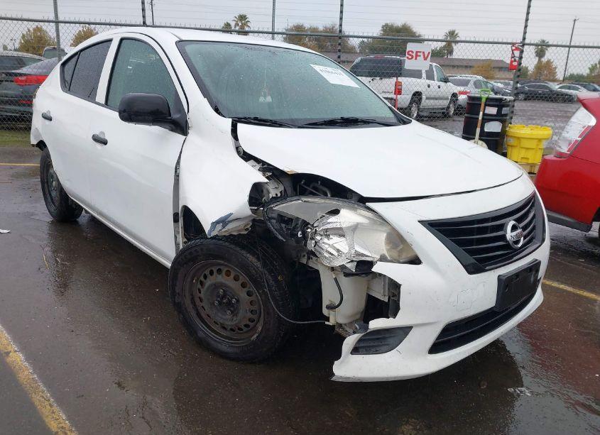 2014 Nissan Versa 1.6 S+ (VIN 3N1CN7AP6EL830658) main photo