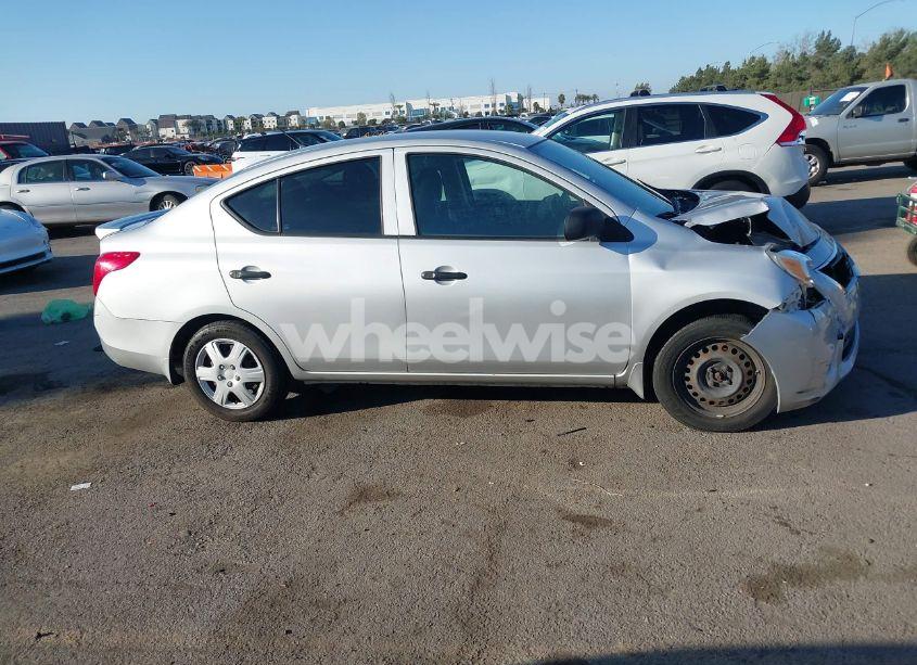 Photo 14 of 2014 Nissan Versa 1.6 S+ (VIN 3N1CN7AP6EL847332)