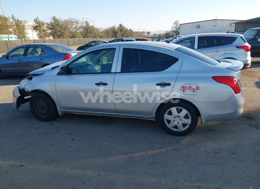 Photo 15 of 2014 Nissan Versa 1.6 S+ (VIN 3N1CN7AP6EL847332)