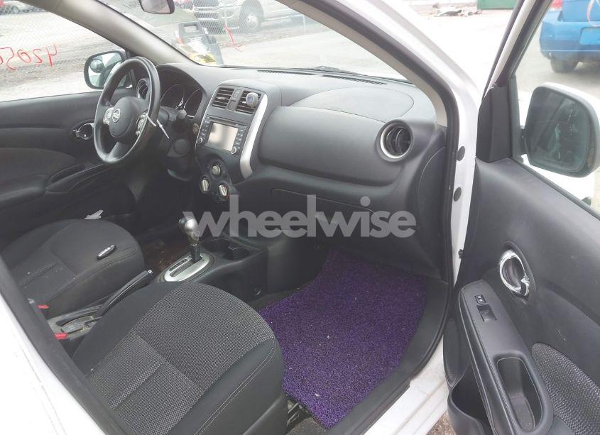 Photo 5 of 2014 Nissan Versa 1.6 SL (VIN 3N1CN7AP6EL852868)