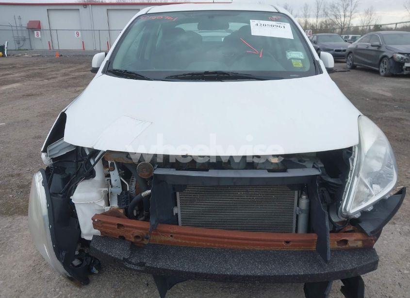 Photo 6 of 2014 Nissan Versa 1.6 SL (VIN 3N1CN7AP6EL852868)