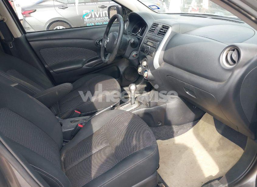Photo 5 of 2014 Nissan Versa 1.6 SV (VIN 3N1CN7AP6EL854426)