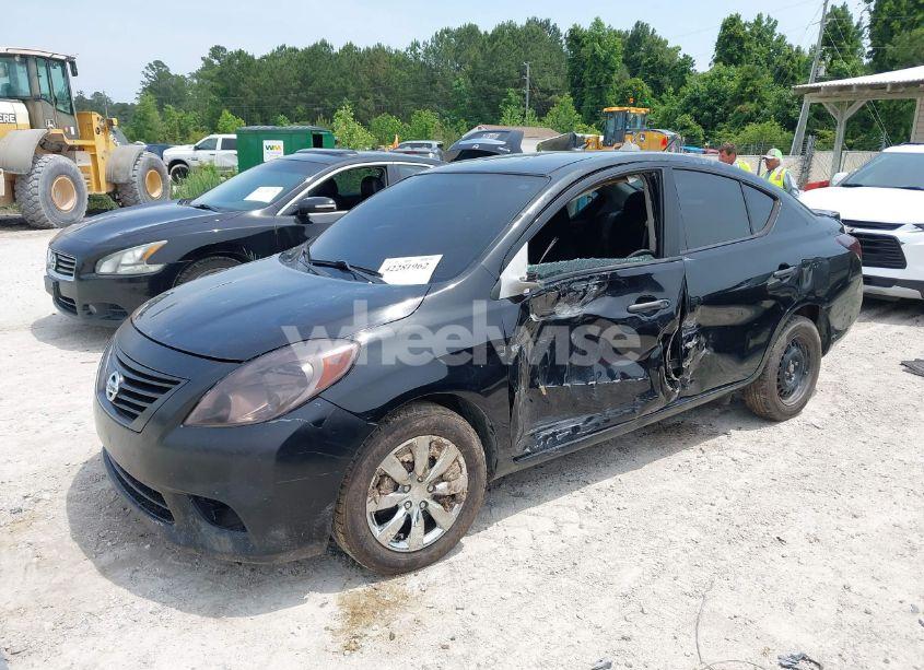Photo 2 of 2014 Nissan Versa 1.6 S+ (VIN 3N1CN7AP6EL863224)