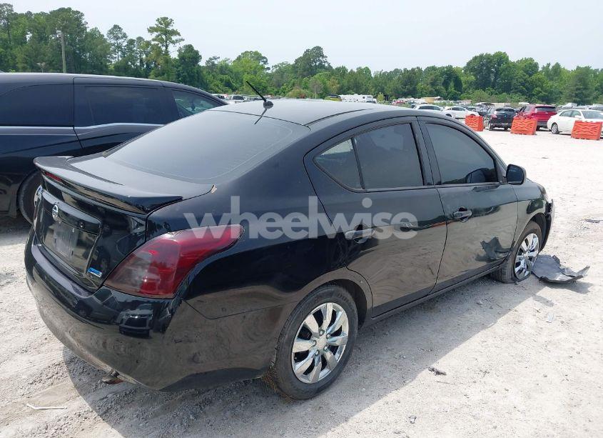 Photo 4 of 2014 Nissan Versa 1.6 S+ (VIN 3N1CN7AP6EL863224)