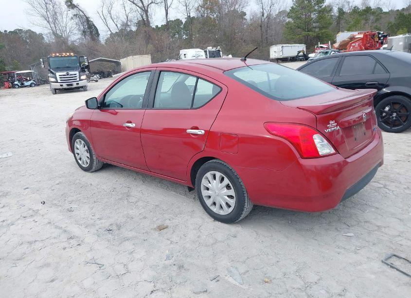 Photo 3 of 2015 Nissan Versa 1.6 SV (VIN 3N1CN7AP6FL801601)