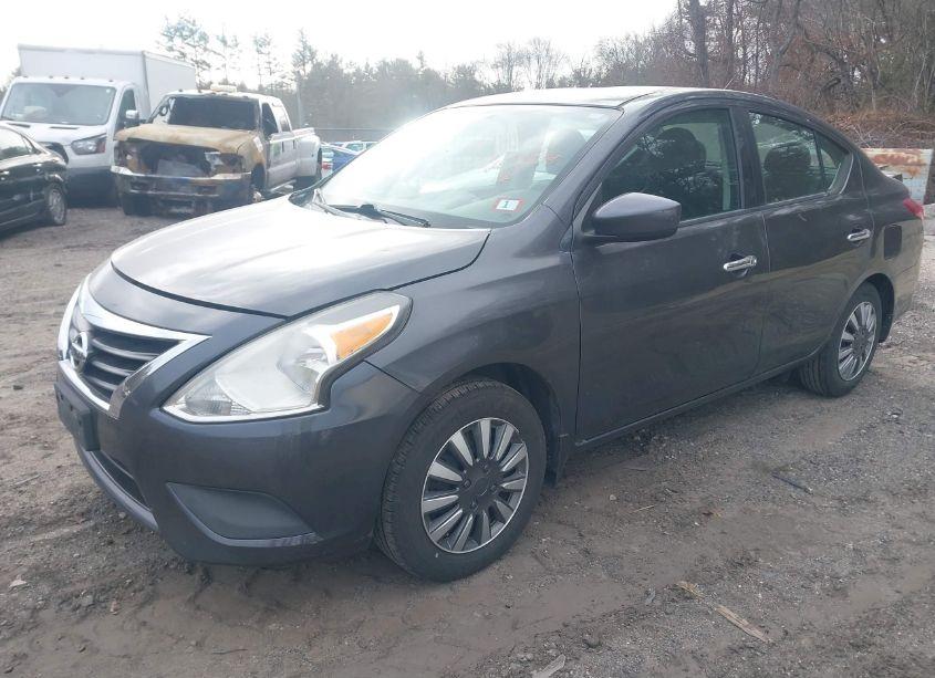 Photo 2 of 2015 Nissan Versa 1.6 SV (VIN 3N1CN7AP6FL828538)