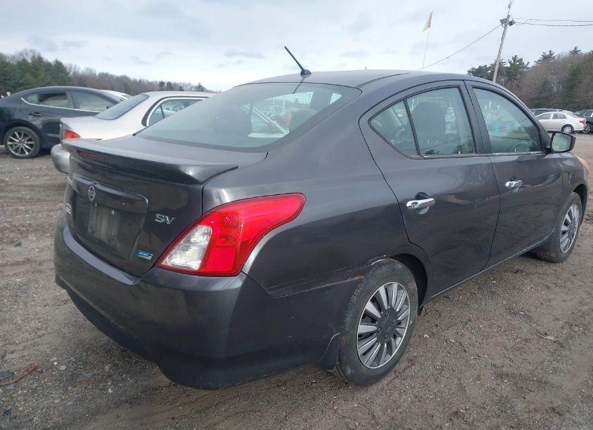 Photo 4 of 2015 Nissan Versa 1.6 SV (VIN 3N1CN7AP6FL828538)