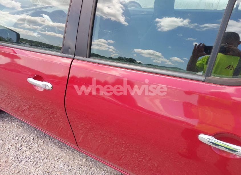 Photo 14 of 2015 Nissan Versa 1.6 S/1.6 S+/1.6 SL/1.6 SV (VIN 3N1CN7AP6FL839717)