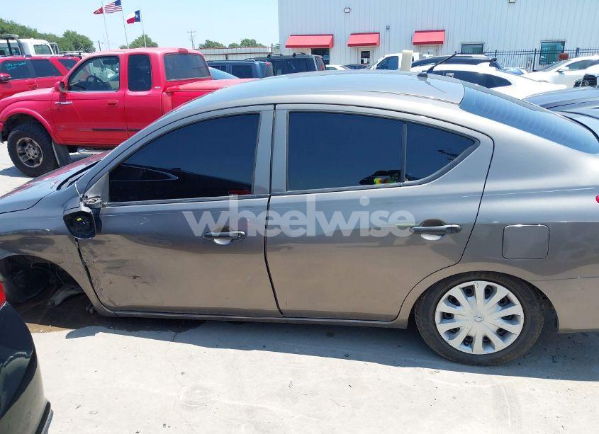 Photo 14 of 2015 Nissan Versa 1.6 S+ (VIN 3N1CN7AP6FL849938)