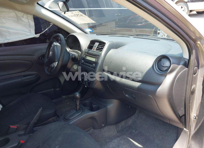 Photo 5 of 2015 Nissan Versa 1.6 S+ (VIN 3N1CN7AP6FL849938)