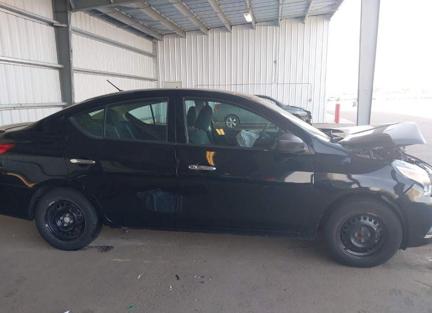 Photo 13 of 2015 Nissan Versa 1.6 S/1.6 S+/1.6 SL/1.6 SV (VIN 3N1CN7AP6FL860325)