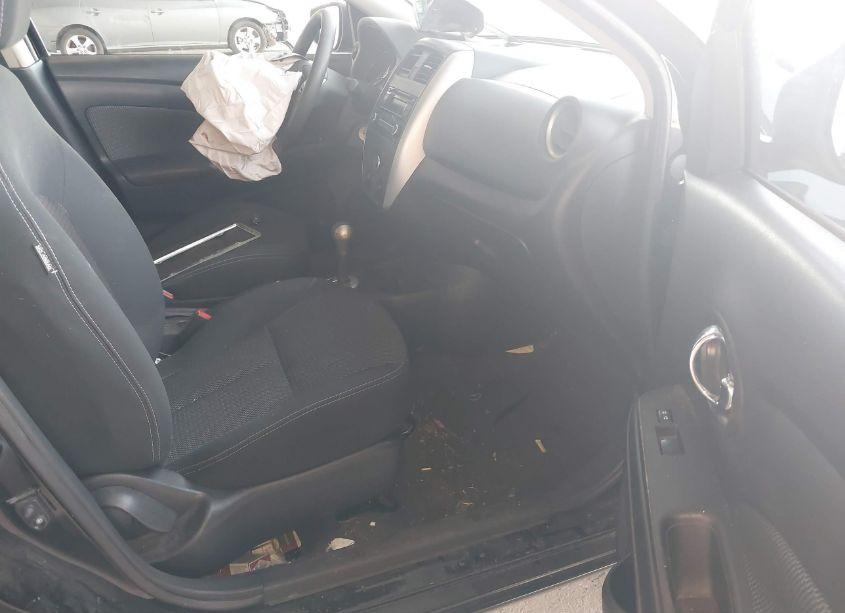 Photo 5 of 2015 Nissan Versa 1.6 S/1.6 S+/1.6 SL/1.6 SV (VIN 3N1CN7AP6FL860325)