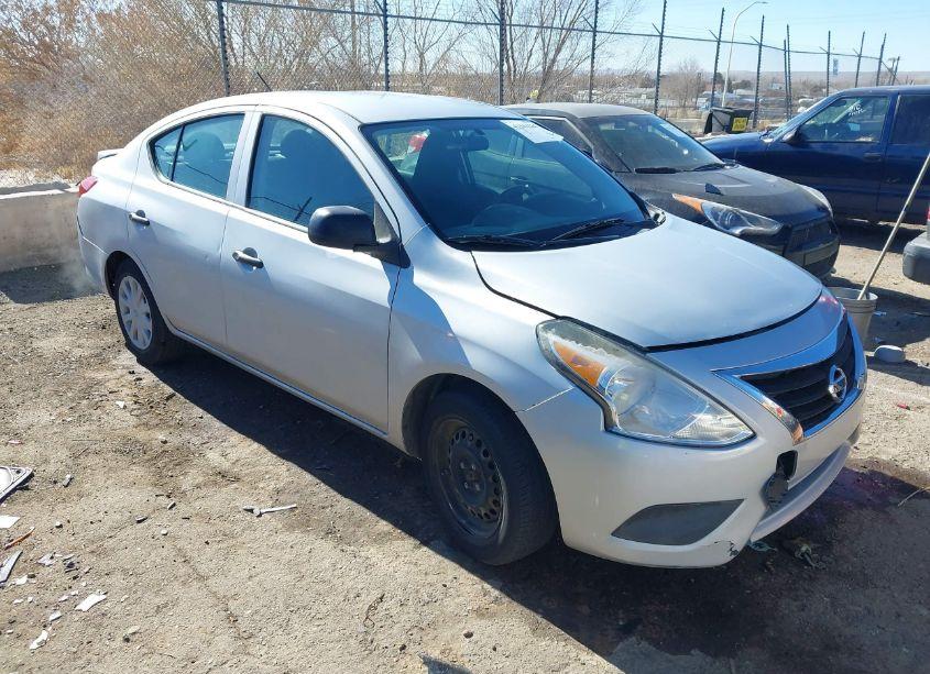 2015 Nissan Versa 1.6 S+ (VIN 3N1CN7AP6FL868327) main photo