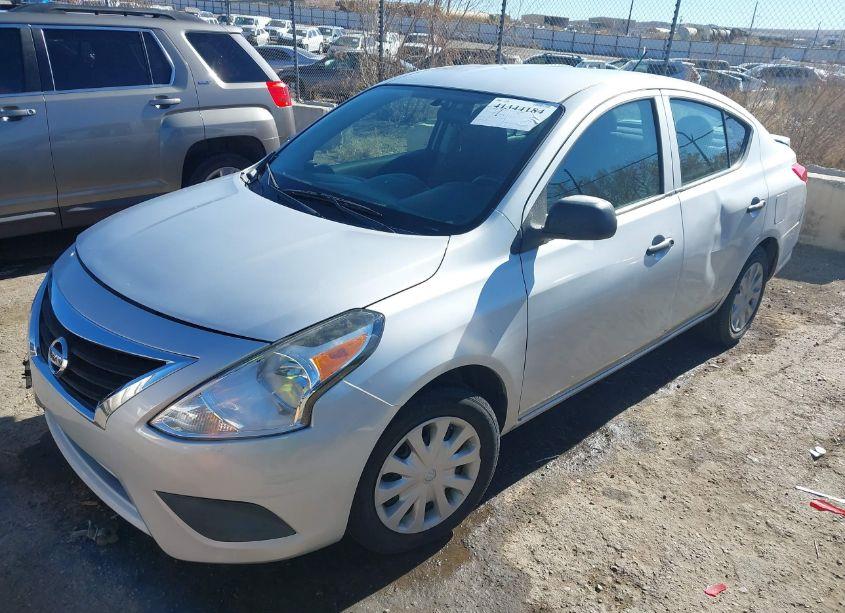 Photo 2 of 2015 Nissan Versa 1.6 S+ (VIN 3N1CN7AP6FL868327)