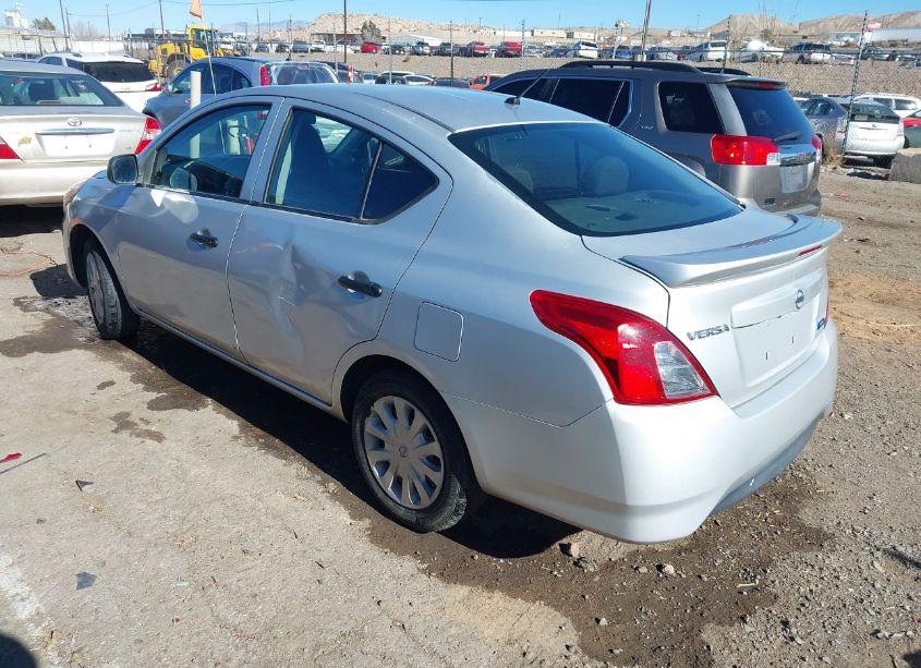 Photo 3 of 2015 Nissan Versa 1.6 S+ (VIN 3N1CN7AP6FL868327)