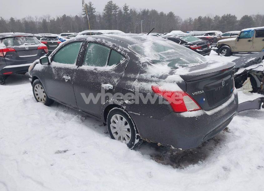 Photo 3 of 2015 Nissan Versa 1.6 SV (VIN 3N1CN7AP6FL874967)