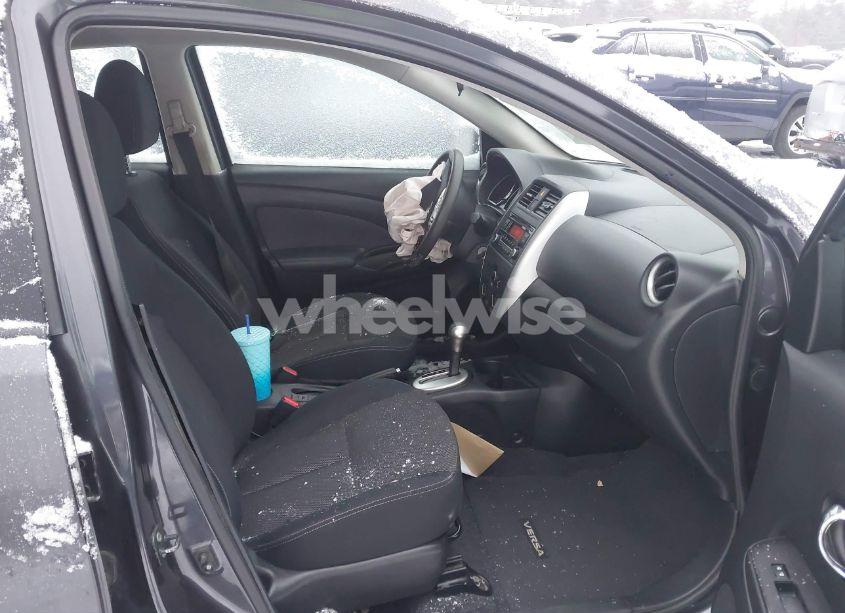 Photo 5 of 2015 Nissan Versa 1.6 SV (VIN 3N1CN7AP6FL874967)