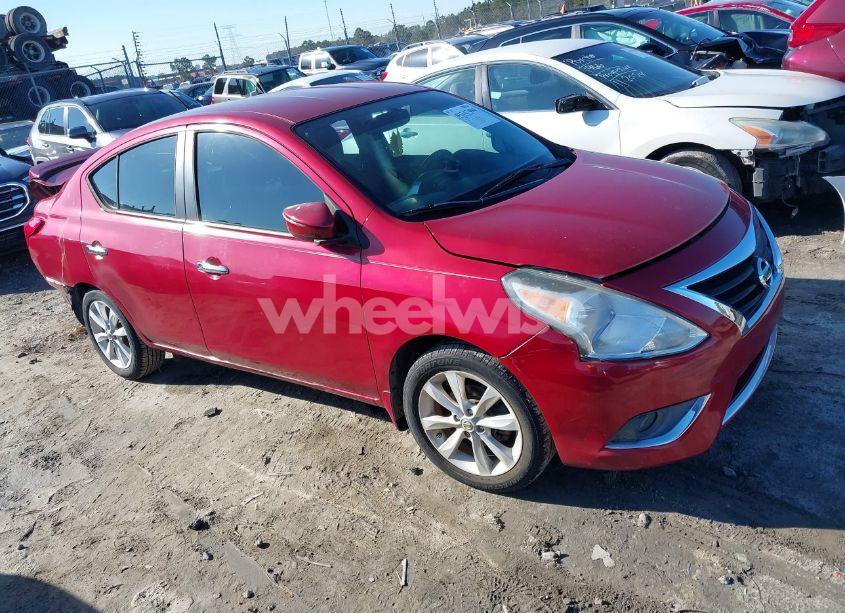 2015 Nissan Versa 1.6 SL (VIN 3N1CN7AP6FL881241) main photo