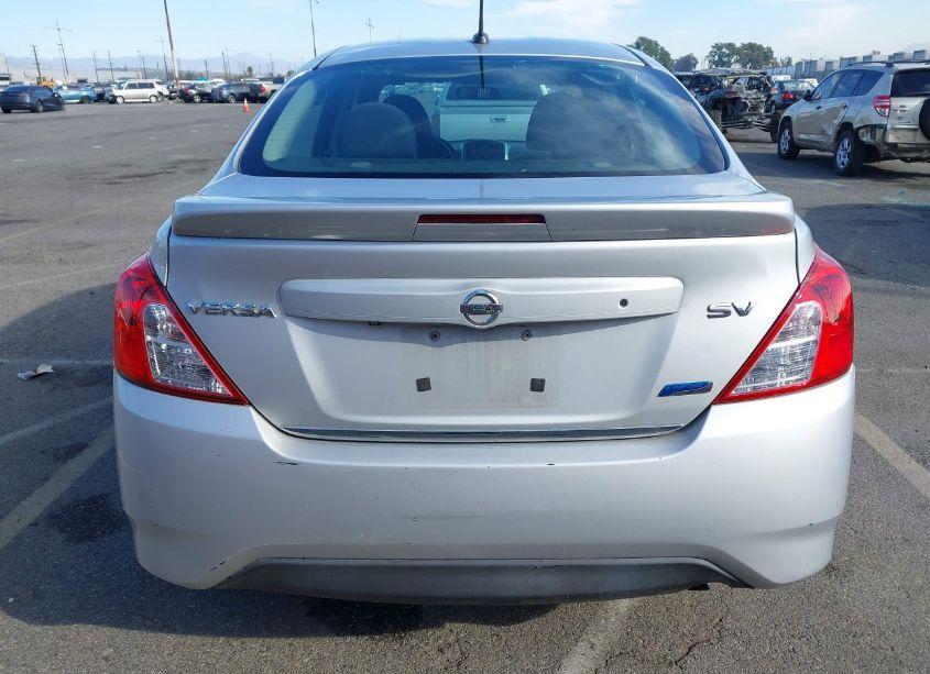Photo 12 of 2015 Nissan Versa 1.6 SV (VIN 3N1CN7AP6FL904310)