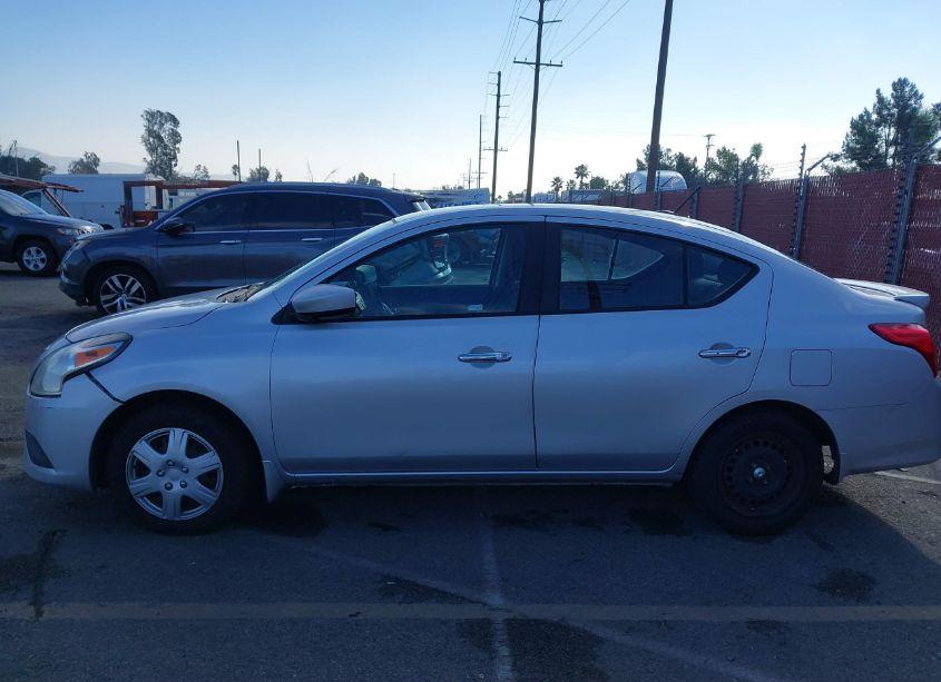 Photo 14 of 2015 Nissan Versa 1.6 SV (VIN 3N1CN7AP6FL904310)
