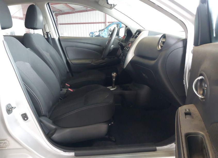 Photo 5 of 2015 Nissan Versa 1.6 S/1.6 S+/1.6 SL/1.6 SV (VIN 3N1CN7AP6FL909779)